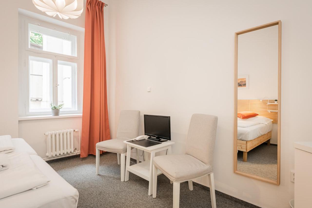 Hotel Self-service Ostas Prag